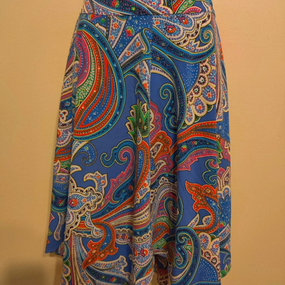 Lauren skirt - light weight and flowy skirt